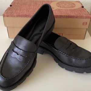 Born leather chunky loafer